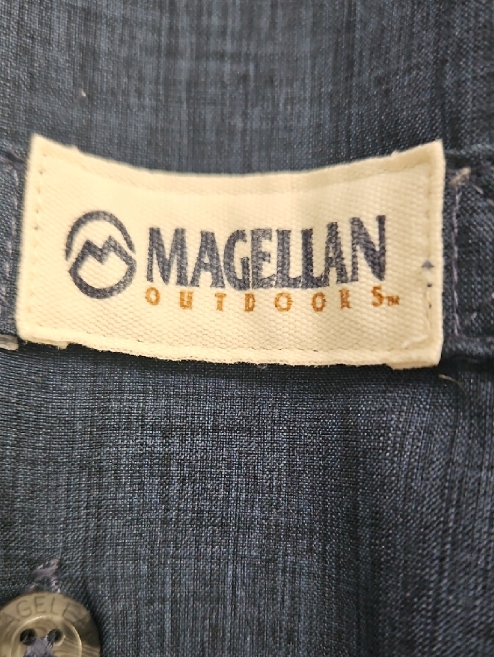 Magellan Outdoors Men’s Long-Sleeve Button-Down Shirt in Navy Blue - Picture 3 of 9